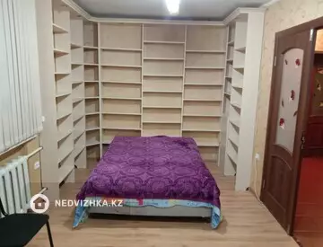 3-комнатная квартира, этаж 2 из 4, 71 м²