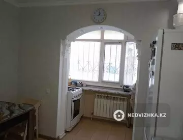 2-комнатная квартира, этаж 1 из 5, 56 м²