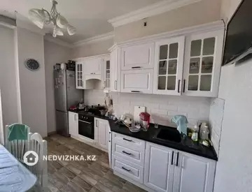 3-комнатная квартира, этаж 15 из 17, 80 м²