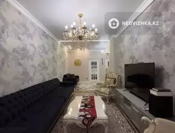 3-комнатная квартира, этаж 9 из 10, 100 м²