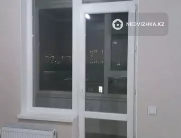 1-комнатная квартира, этаж 3 из 14, 33 м²