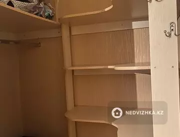 2-комнатная квартира, этаж 4 из 5, 60 м², на длительный срок