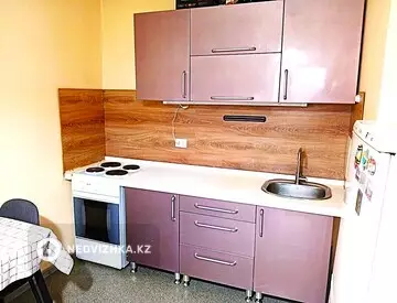 1-комнатная квартира, этаж 9 из 9, 39 м²