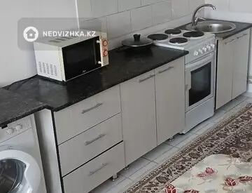1-комнатная квартира, этаж 8 из 12, 45 м²
