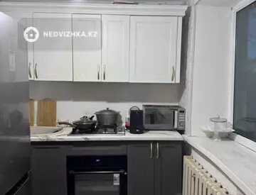 2-комнатная квартира, этаж 3 из 3, 43 м²