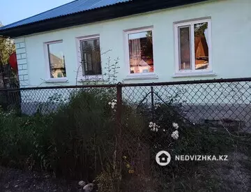 5-комнатный дом, 3.9 соток, 72 м²