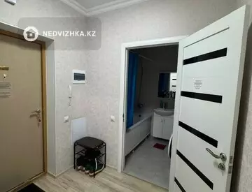 1-комнатная квартира, этаж 16 из 16, 33 м²