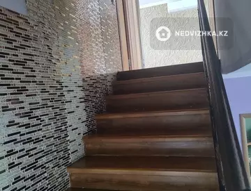 6-комнатный дом, 10.5 соток, 168 м²