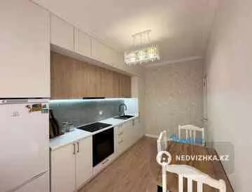 1-комнатная квартира, этаж 1 из 8, 33 м²