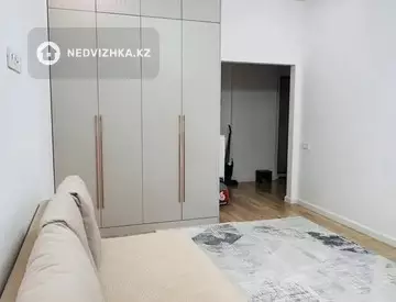 1-комнатная квартира, этаж 11 из 18, 41 м²