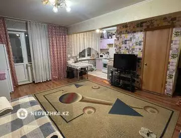 1-комнатная квартира, этаж 2 из 5, 44 м²
