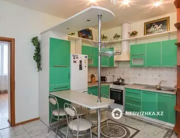 2-комнатная квартира, этаж 4 из 22, 68 м²