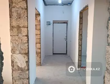 3-комнатная часть дома, 84 соток, 88 м²