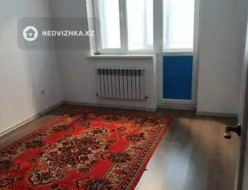 3-комнатная квартира, этаж 1 из 9, 82 м²