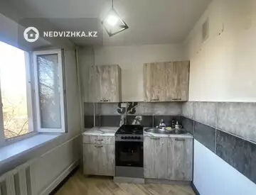 1-комнатная квартира, этаж 4 из 5, 34 м²