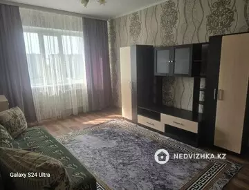 1-комнатная квартира, этаж 8 из 9, 40 м²