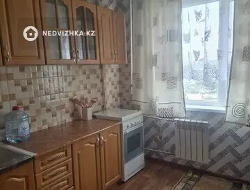 1-комнатная квартира, этаж 8 из 9, 40 м²