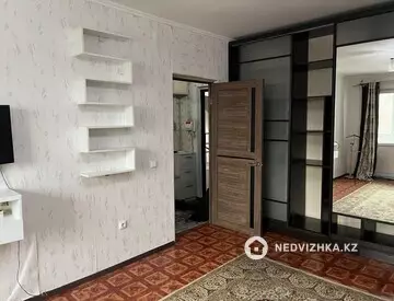 1-комнатная квартира, этаж 3 из 5, 40 м²
