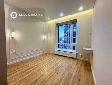12-комнатная квартира, этаж 9 из 12, 41 м²