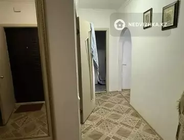 1-комнатная квартира, этаж 3 из 12, 44 м²