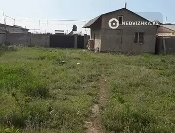 2-комнатный дом, 8 соток, 46 м²