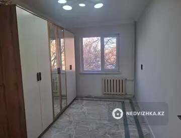 3-комнатная квартира, этаж 3 из 5, 60 м², на длительный срок
