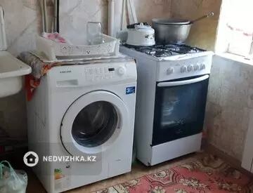 1-комнатная квартира, этаж 3 из 5, 32 м²