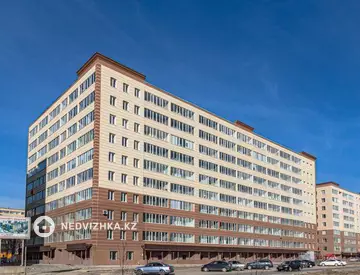 4-комнатная квартира, этаж 2 из 9, 163 м²