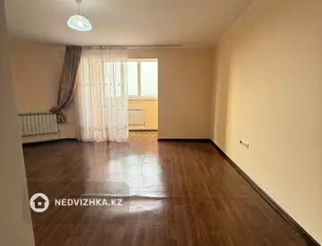 2-комнатная квартира, этаж 5 из 5, 60 м², на длительный срок