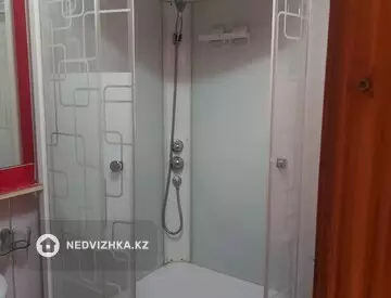 1-комнатная квартира, этаж 2 из 5, 32 м²