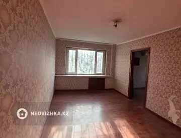 3-комнатная квартира, этаж 3 из 5, 60 м²