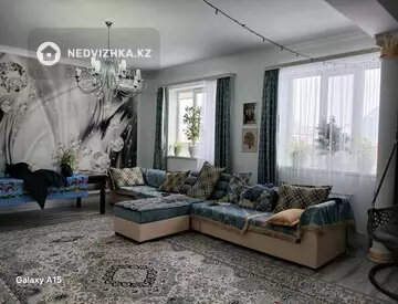 4-комнатный дом, 6 соток, 194 м²