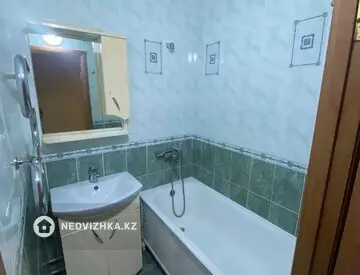 3-комнатная квартира, этаж 4 из 5, 71 м²