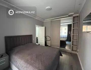 1-комнатная квартира, этаж 5 из 16, 54 м², по часам