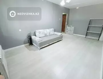 1-комнатная квартира, этаж 1 из 5, 31 м²