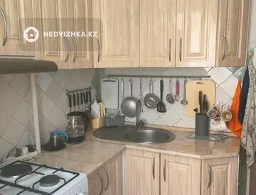 3-комнатная квартира, этаж 3 из 9, 59 м²