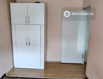 2-комнатная квартира, этаж 4 из 6, 44 м²