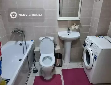 1-комнатная квартира, этаж 10 из 14, 40 м², на длительный срок