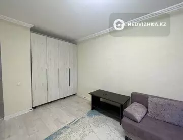 1-комнатная квартира, этаж 1 из 10, 43 м², на длительный срок