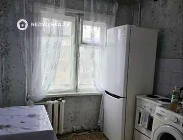 3-комнатная квартира, этаж 4 из 5, 50 м²