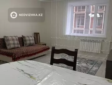 2-комнатная квартира, этаж 5 из 9, 52 м², на длительный срок