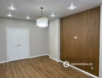 2-комнатная квартира, этаж 12 из 17, 65 м²