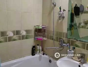 3-комнатная квартира, этаж 6 из 6, 58 м²