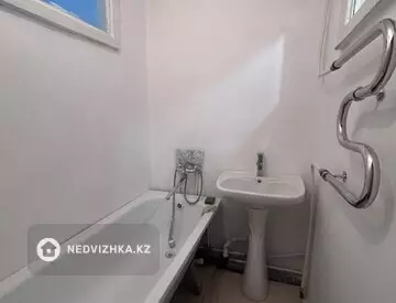 2-комнатная квартира, этаж 2 из 5, 44 м²