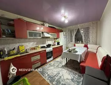 1-комнатная квартира, этаж 6 из 6, 81 м²