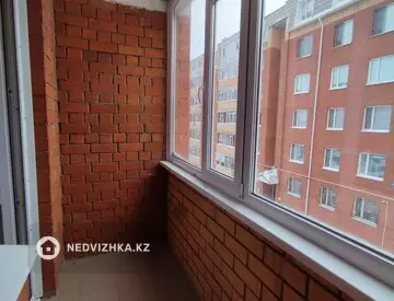 3-комнатная квартира, этаж 3 из 6, 66 м²