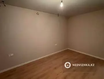 2-комнатная квартира, этаж 10 из 10, 50 м²
