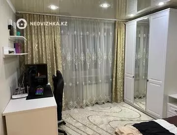 3-комнатная квартира, этаж 4 из 5, 74 м²