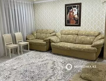 3-комнатная квартира, этаж 4 из 5, 74 м²