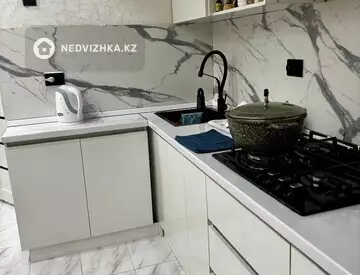 2-комнатная квартира, этаж 5 из 5, 44 м²